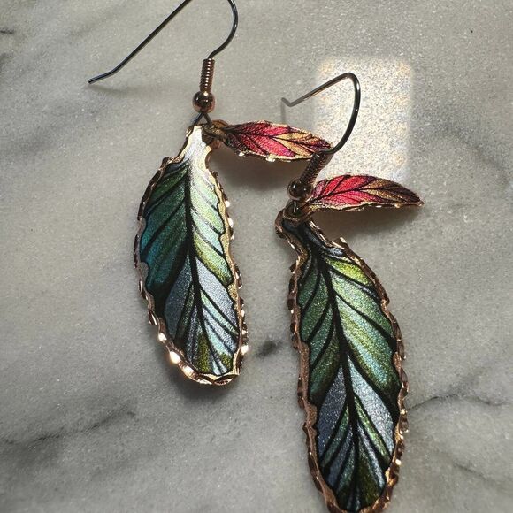 Handcrafted Boho Earrings, Copper Colorful Feather‎ Native American Wire Drop Ea - Picture 4 of 5